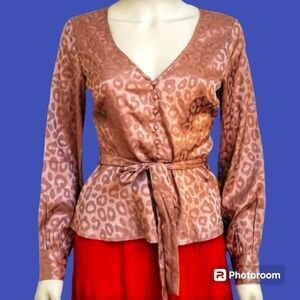 VTG LECHE Blush Satin Leopard Print Peplum Tie-Waist Long Sleeve Blouse